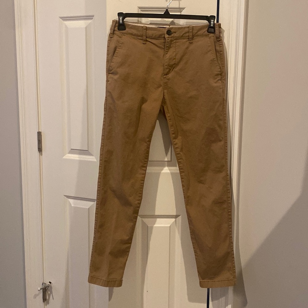 Hollister camel colored chino pants